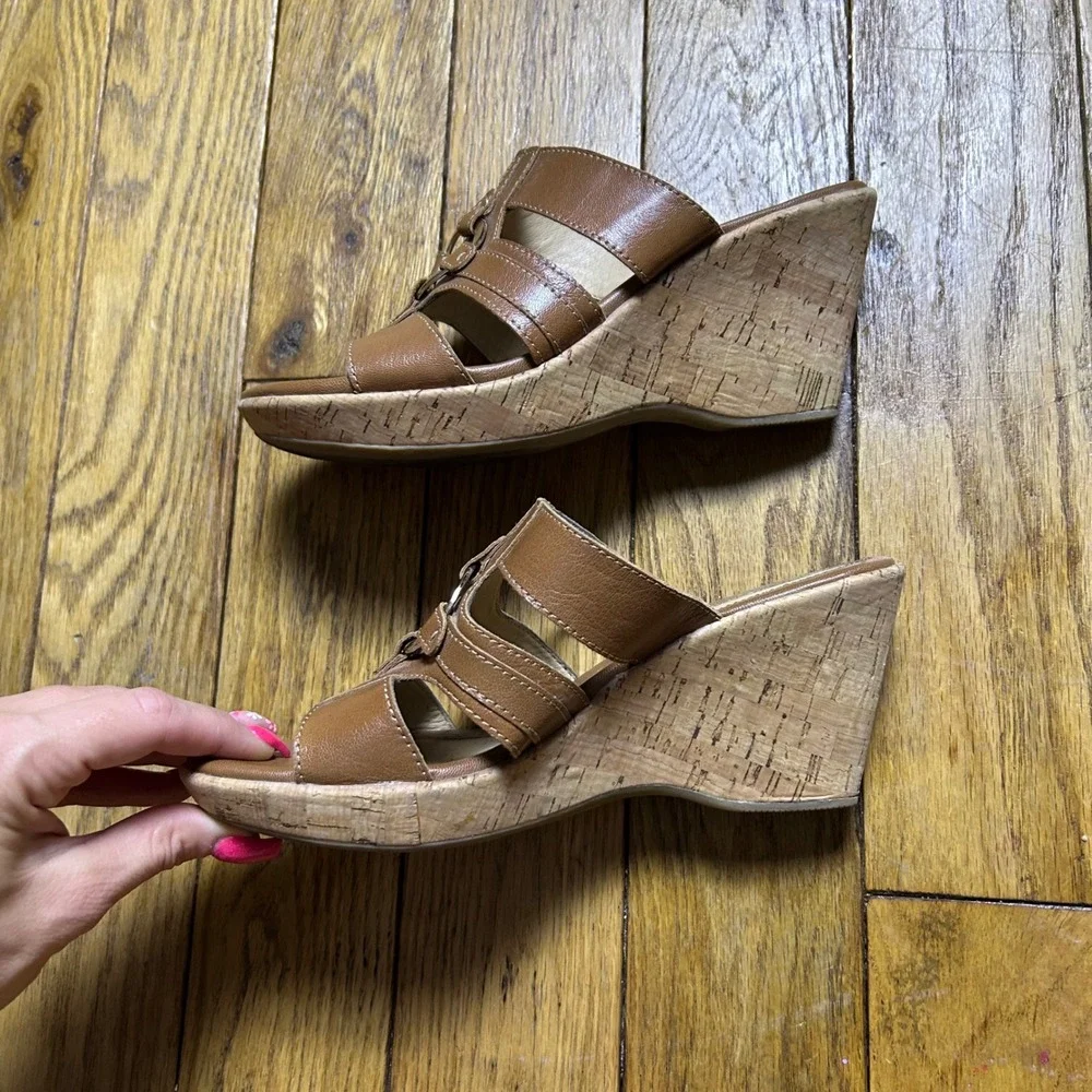 EuroSoft by Sofft Cassie Brown Leather Cork Wedge Sandals Womens 7M